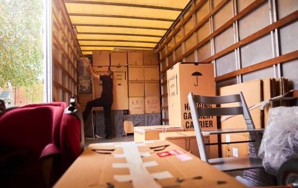 removals company willenhall